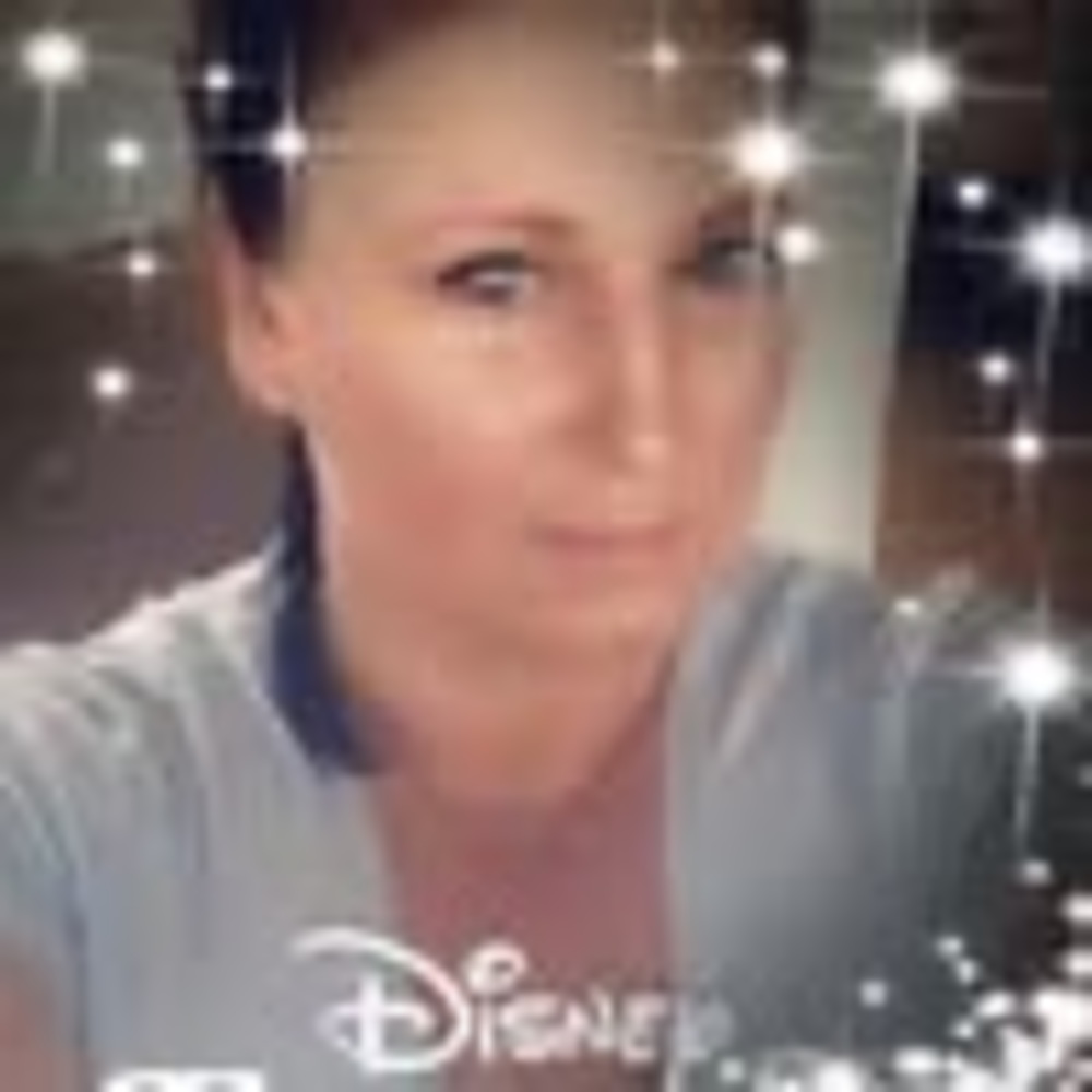 Meet your Posher, Janet l